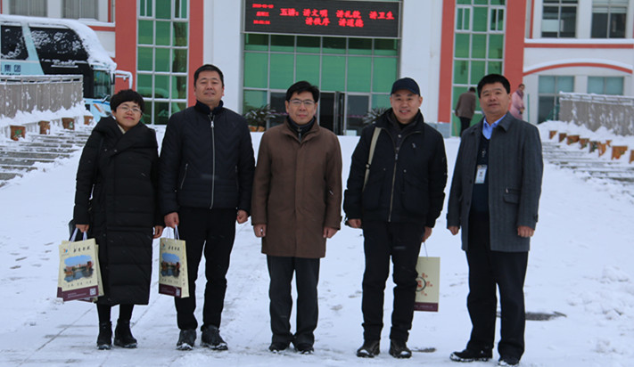 F:\2017ѧУ����\ѧУ�����ļ���\����һ���Ķ�ָ��\����һ���Ķ�ָ22 002.jpg